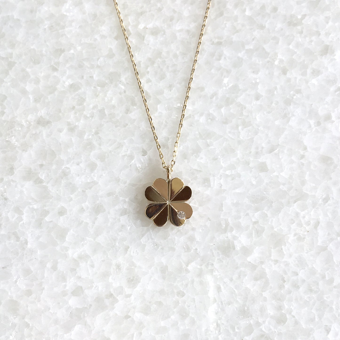 Collana “quadrifoglio” <四つ葉のクローバー>