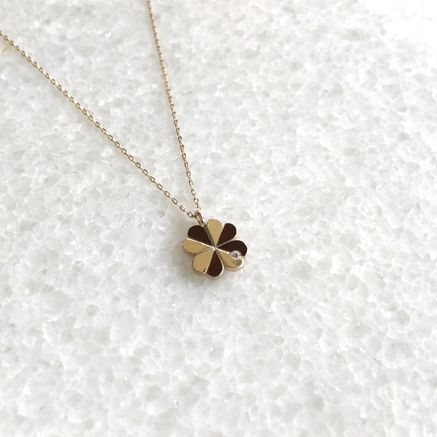 Collana “quadrifoglio” <四つ葉のクローバー>