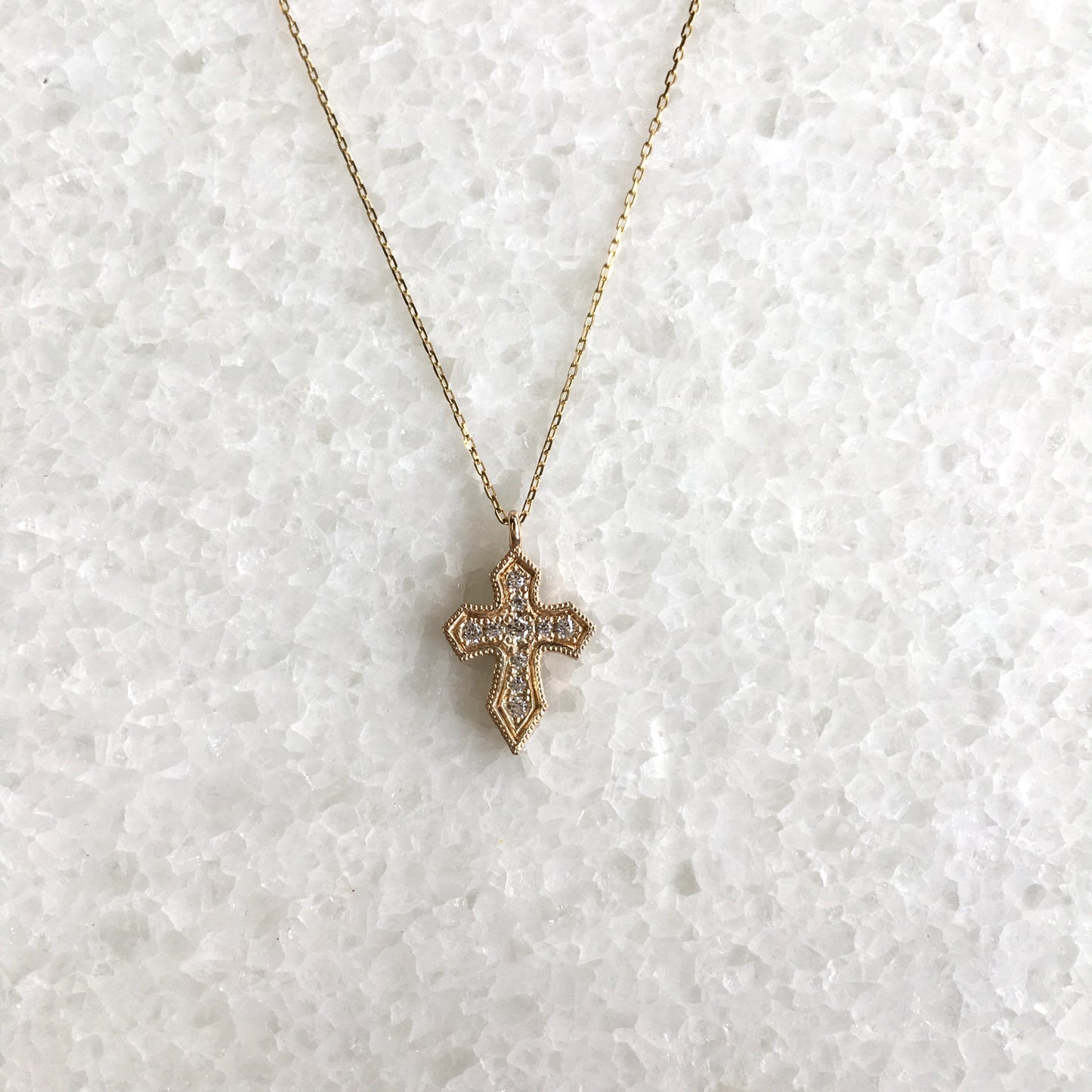 Collana “croce gotico” <クロス・ゴシック>