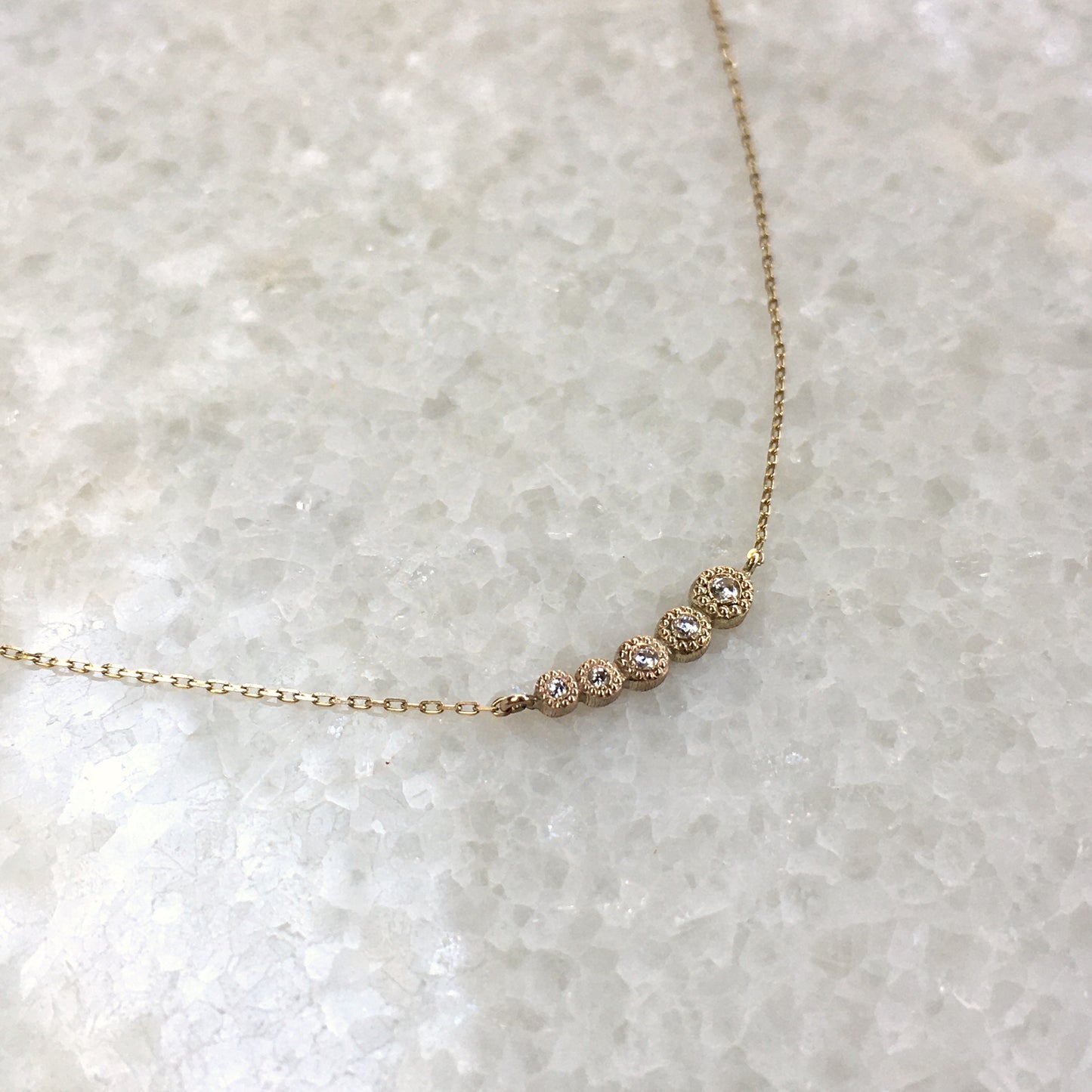 Collana “brucino” <あおむし>