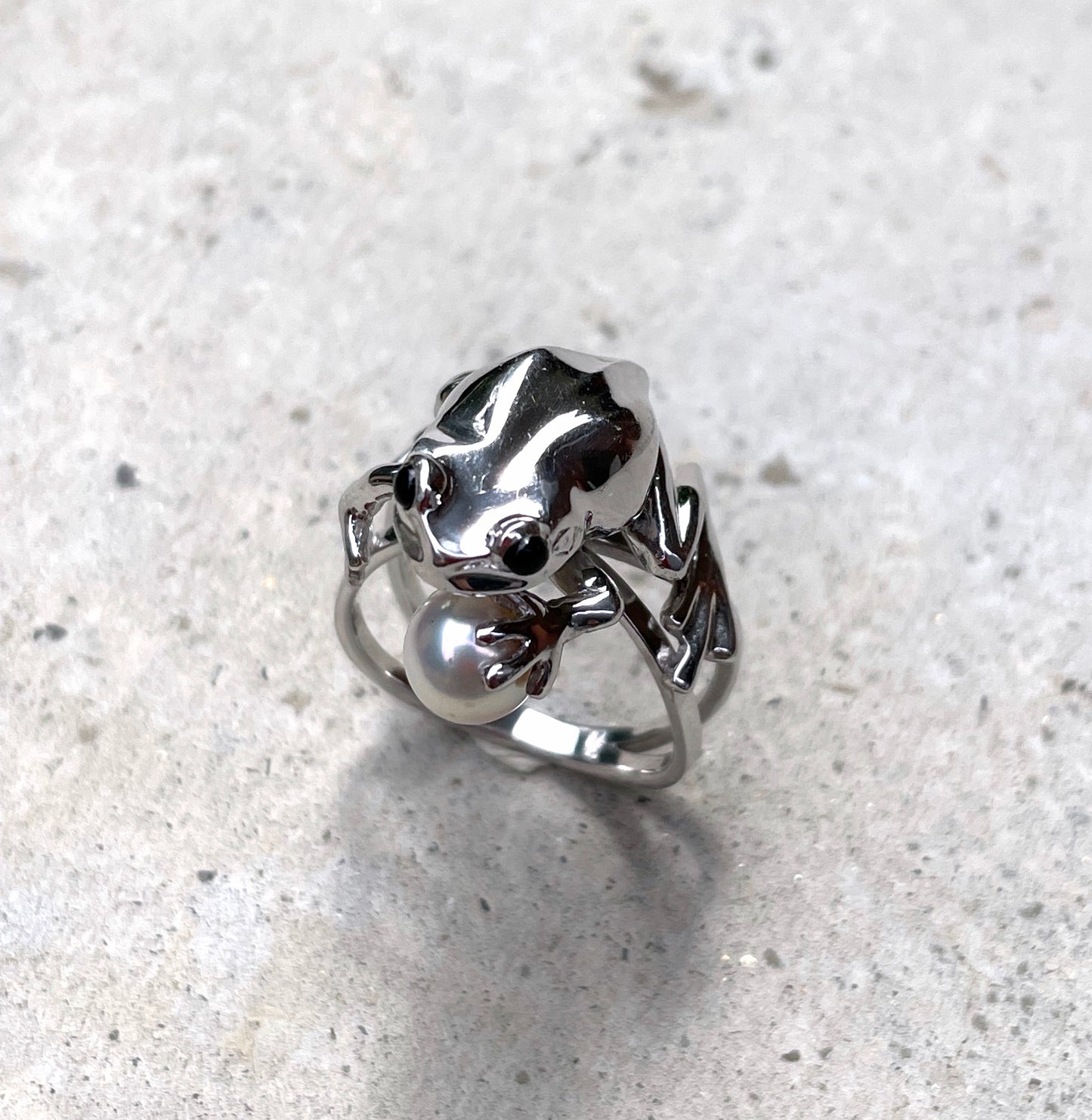 Anello “Raganella” <アマガエルのリング>